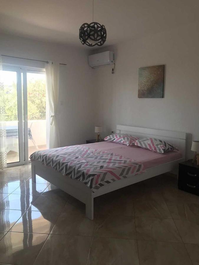 Suka Apartments Ulcinj Eksteriør billede