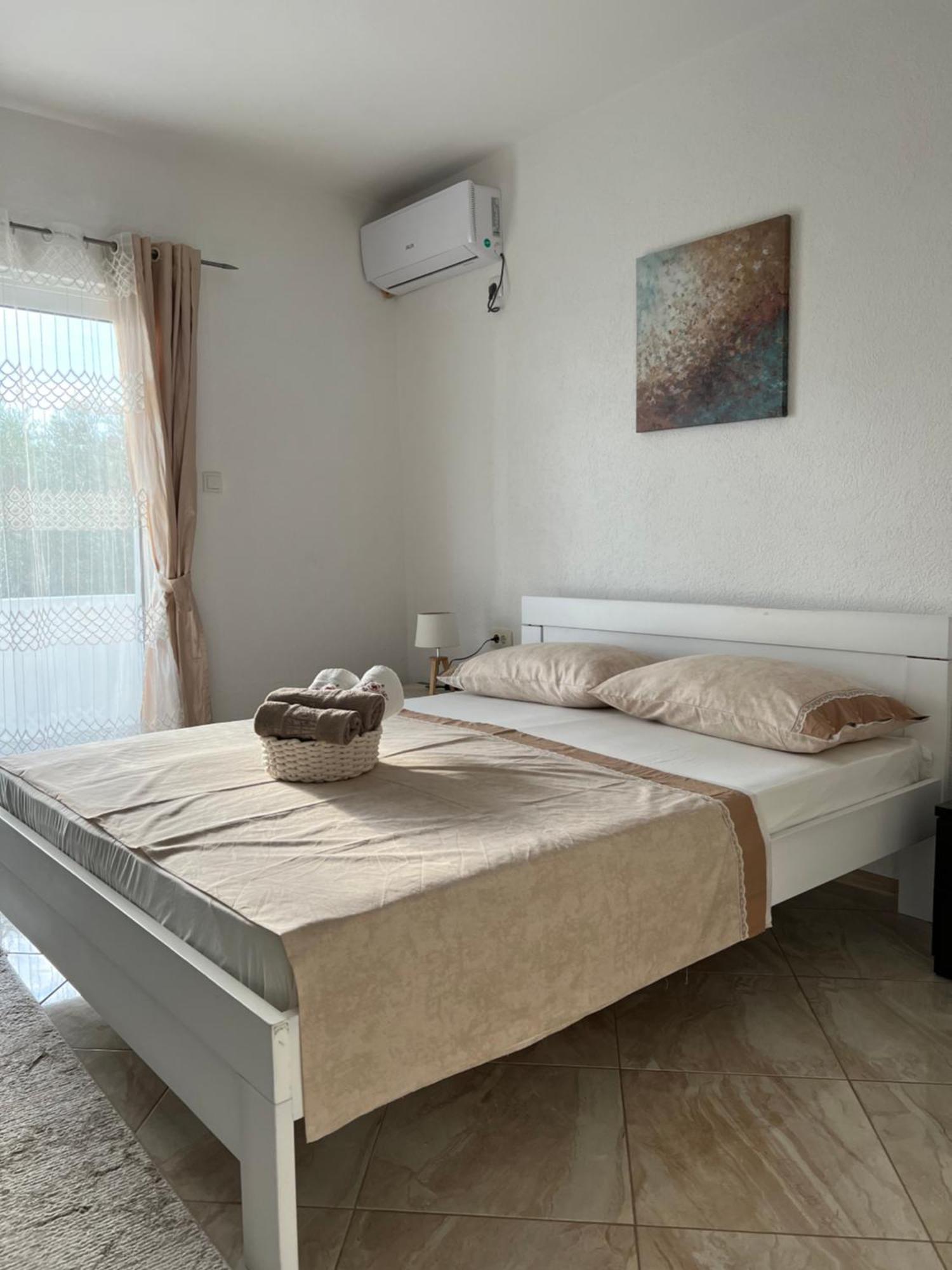 Suka Apartments Ulcinj Eksteriør billede
